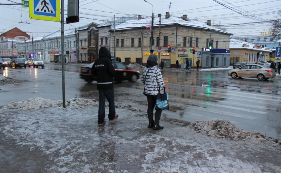 Больше не скользко: узнайте лайфхак с суперклеем, который работает всю зиму для вашей безопасности Больше не скользко: узнайте лайфхак с суперклеем, который работает всю зиму для вашей безопасности