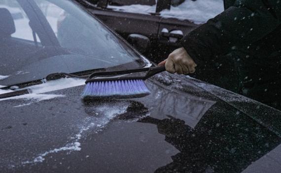 Секрет идеально чистого лобового стекла: одна таблетка вместо литров незамерзайки Секрет идеально чистого лобового стекла: одна таблетка вместо литров незамерзайки