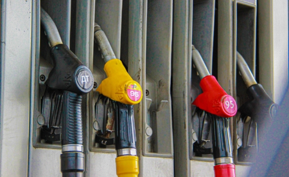 Зюзин: Отсутствие общественного транспорта в США обостряет зависимость экономики от низких цен на нефть Зюзин: Отсутствие общественного транспорта в США обостряет зависимость экономики от низких цен на нефть